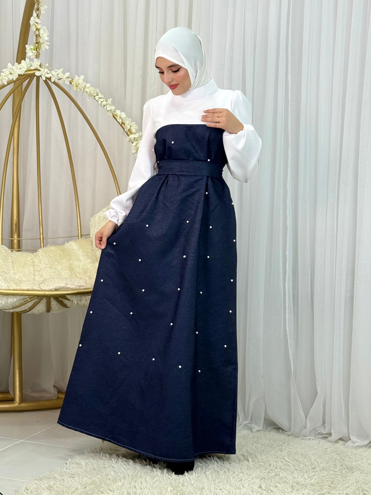 Robe moderne et classe en jean