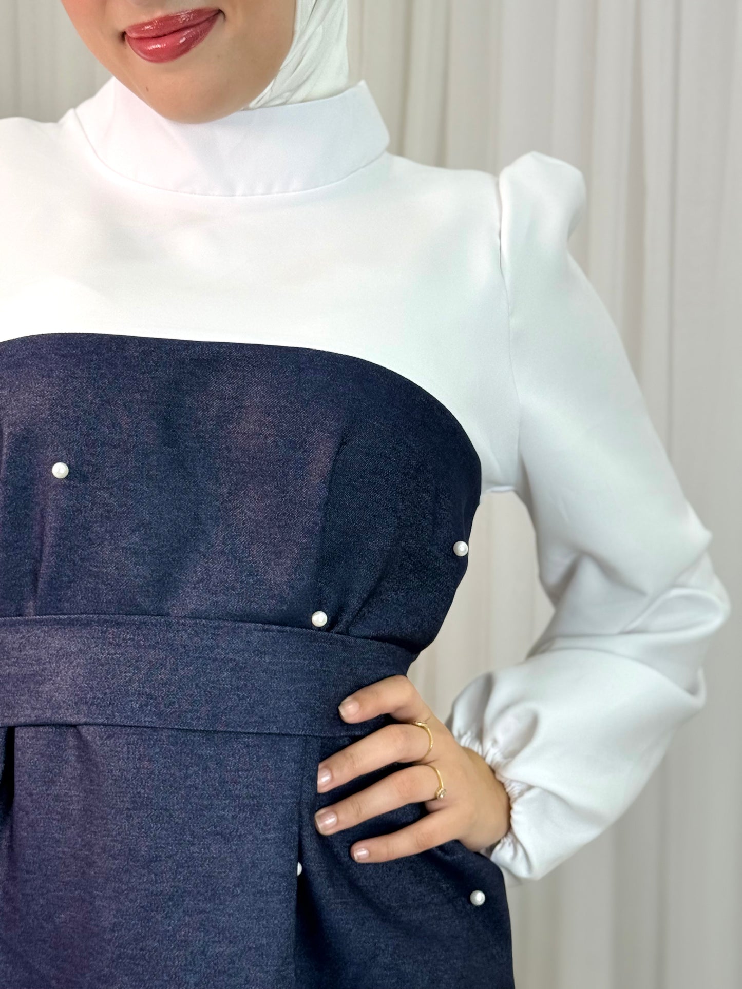 Robe moderne et classe en jean